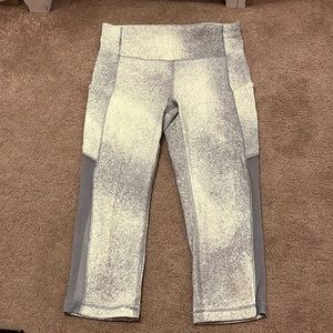 These are lululemon capris, only worn a couple of times.